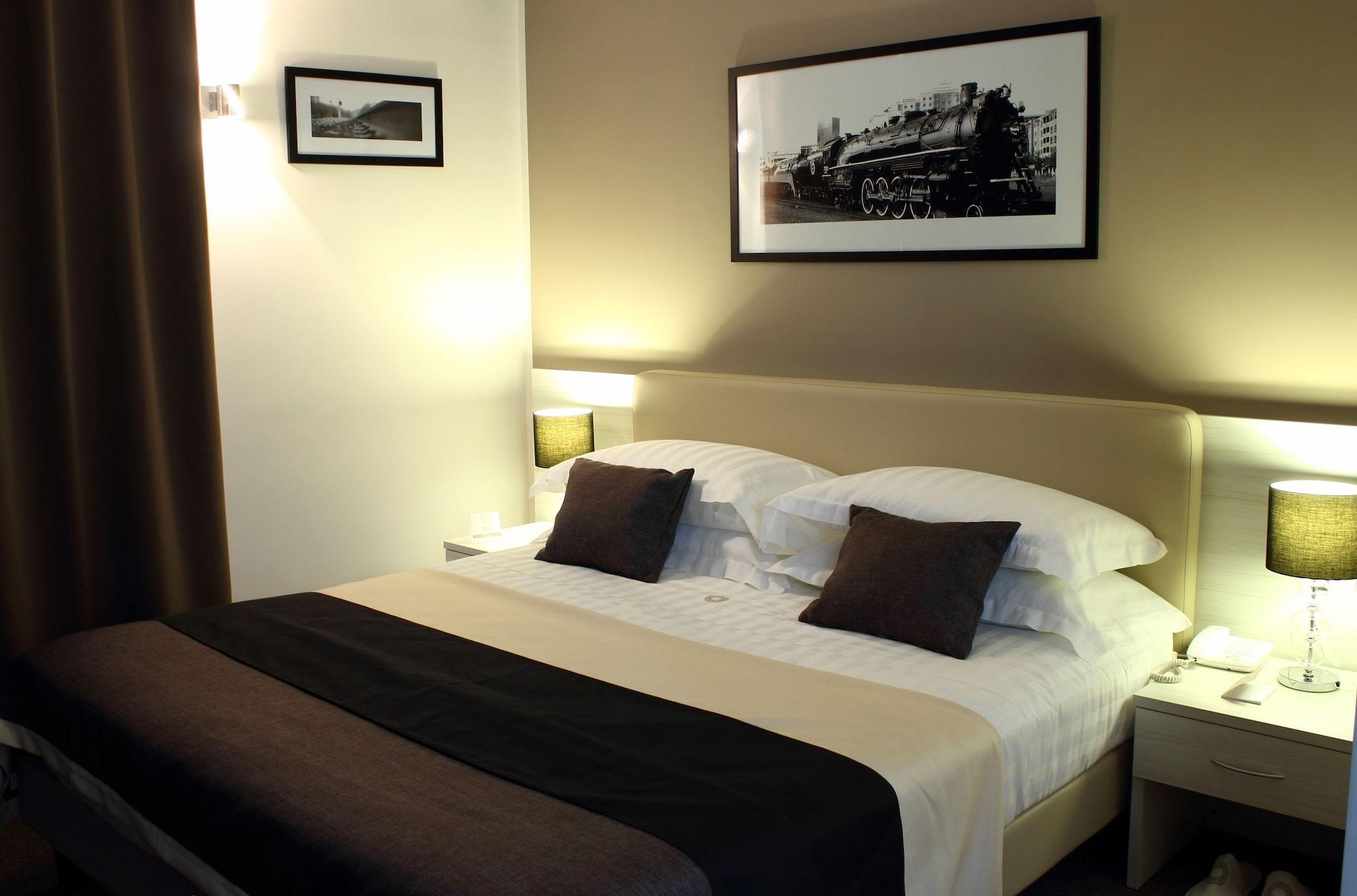 Stelle The Businest 4* Neapel