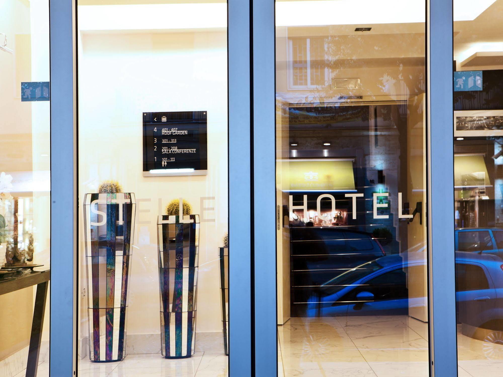 Hotel Stelle The Businest Nápoles