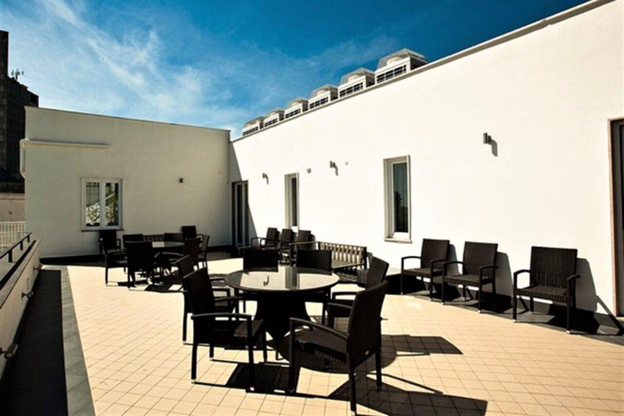 Stelle The Businest Neapel